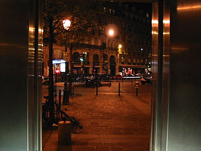 Nous prenons le métro