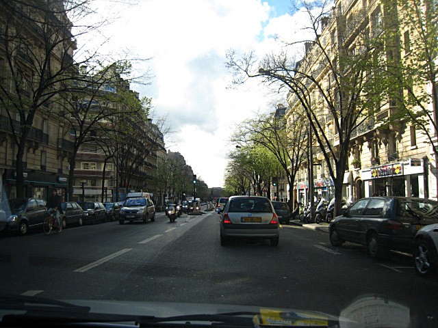 La voiture roule